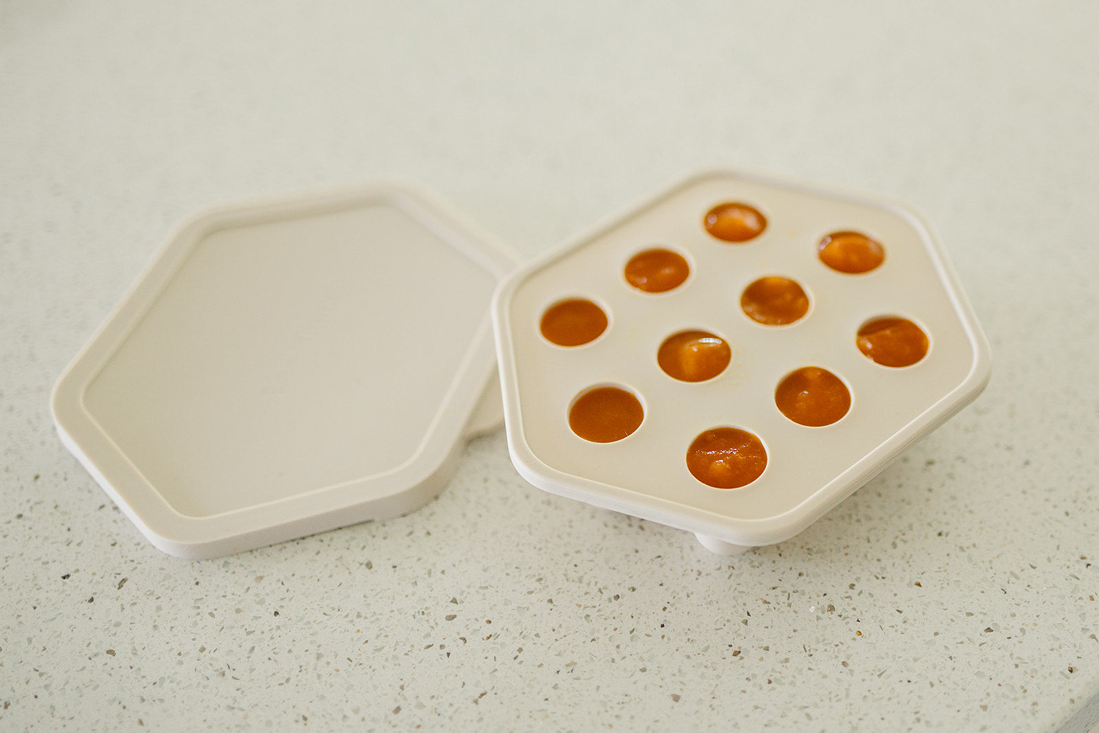 baby freezer tray for purees and snacks