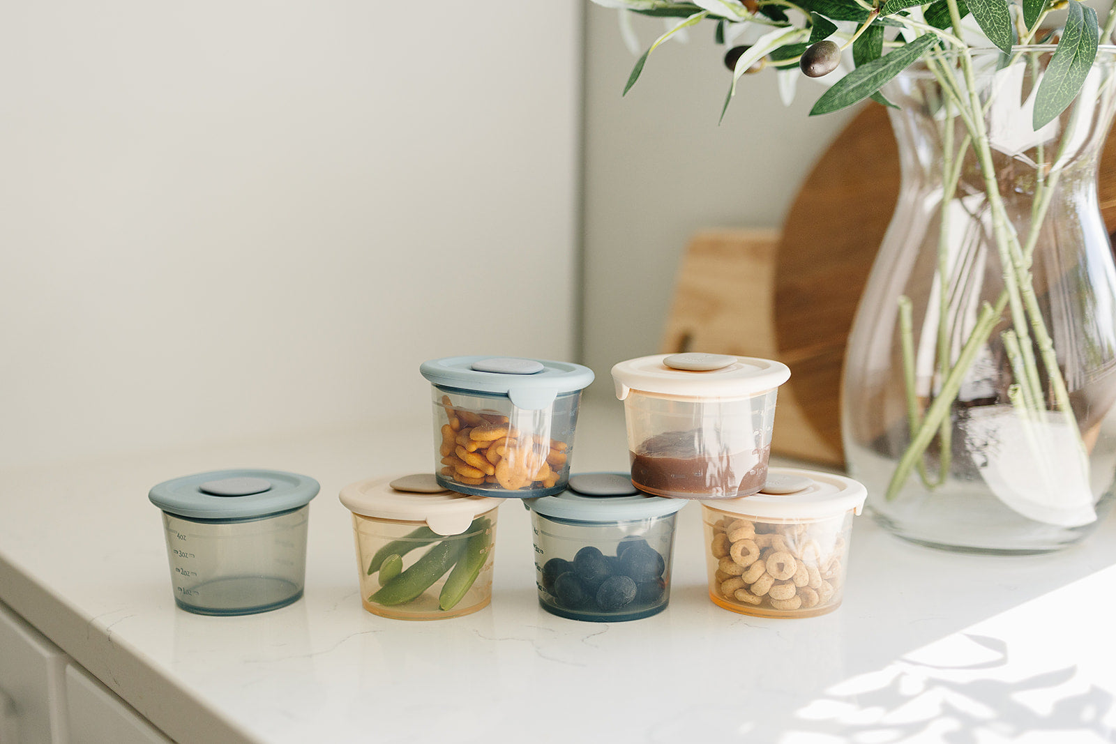 6-piece silicone container set with colorful lids