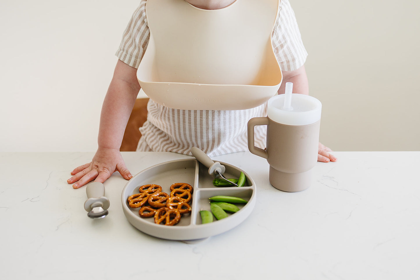 Silicone Baby Bib – Soft, Waterproof Feeding Bib with Catch Pocket | BPA-Free