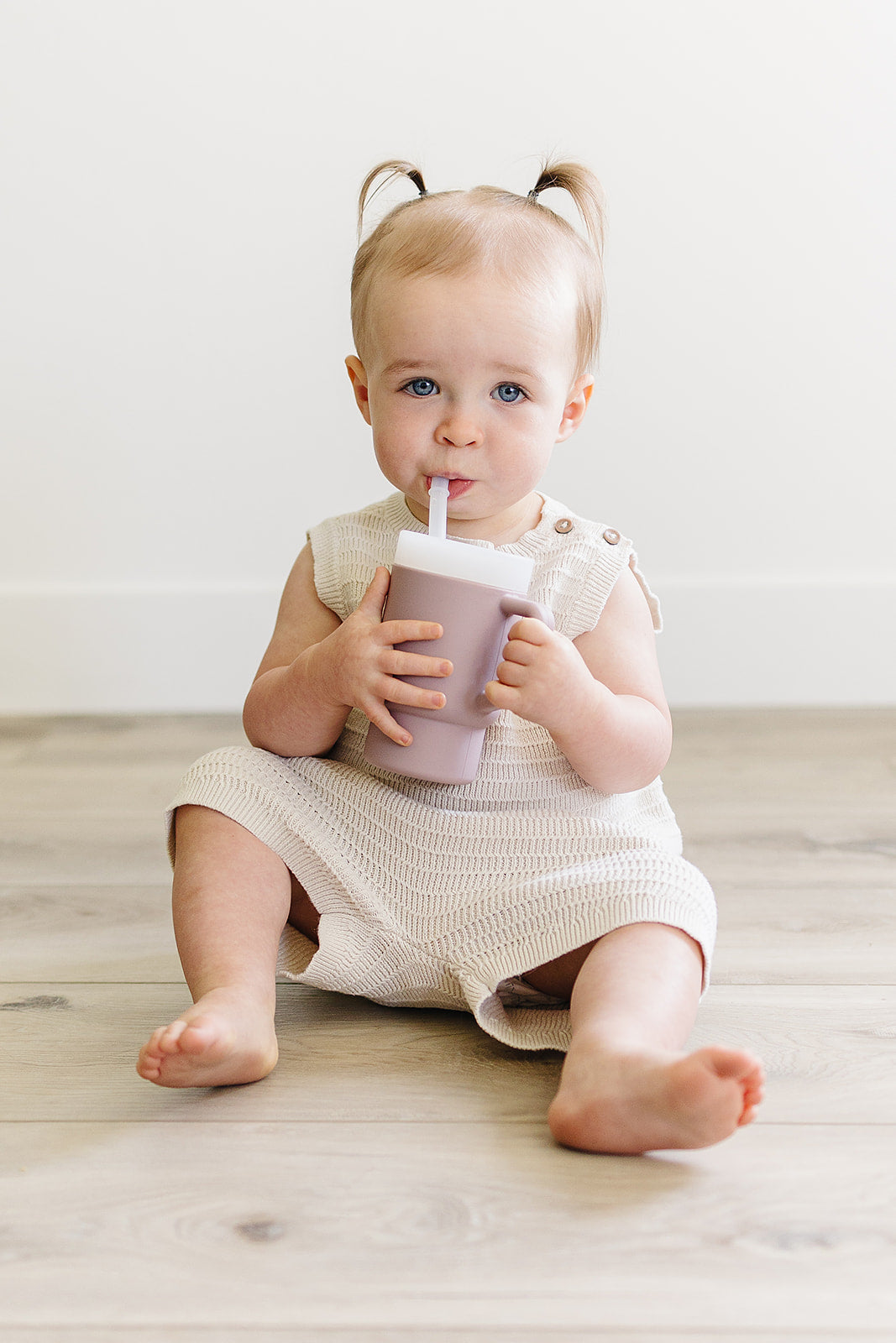 soft silicone tumbler for babies in neutral color