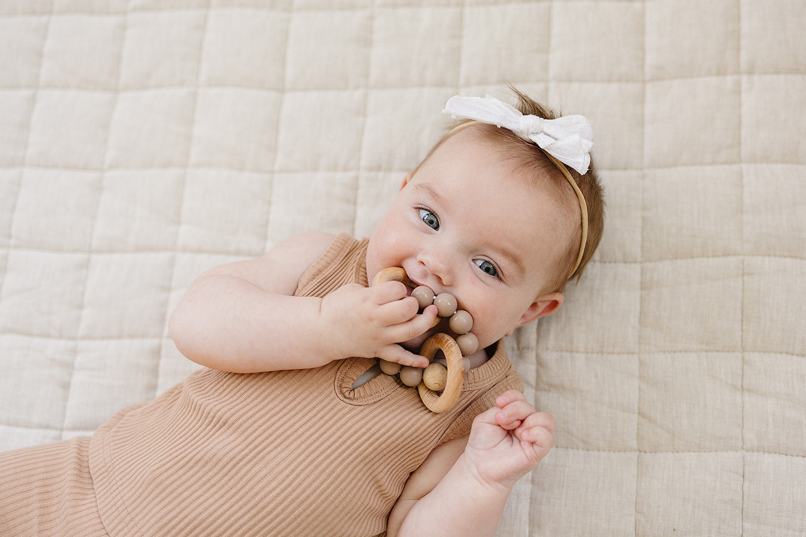 silicone and wood teether ring for babies